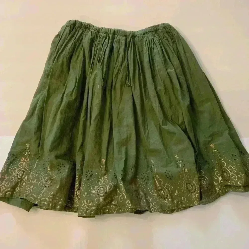 Girls S(6-7) Gap skirt